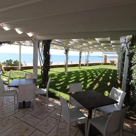 Noto Marina Meeting Vista Mare Отель 3*